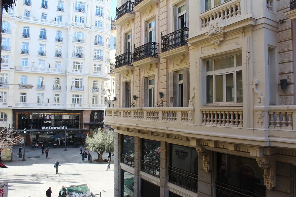 El Hostall Madrid Exterior foto